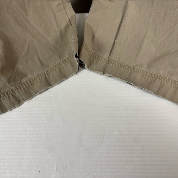 Eddie Bauer men’s khaki cargo pants size 36/34 - Picture 5 of 6